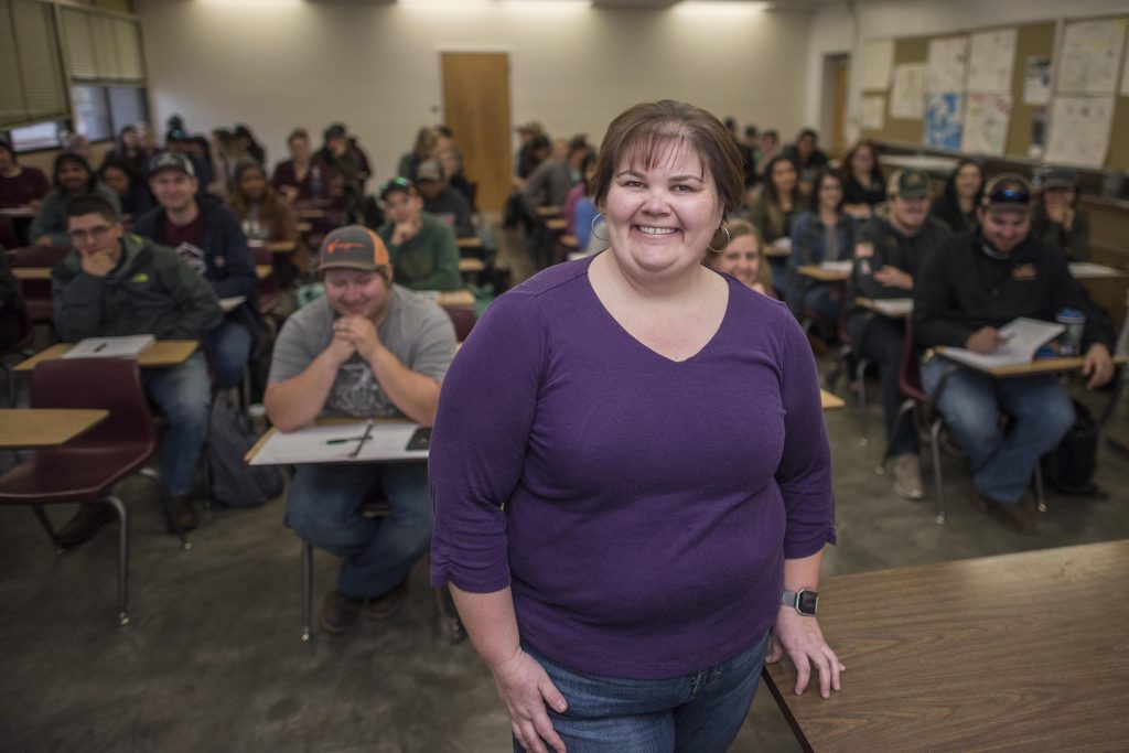 Dr. Kasey DeAtley is photographed with her class AGRI 305: Agricultural Genetics, after being recognized for Outstanding Research Mentor Award by the Faculty Recognition and Support Committee (FRAS) on Monday, February 5, 2018 in Chico, Calif. The objective of this award is to recognize and celebrate faculty mentorship of student research and creative activities.